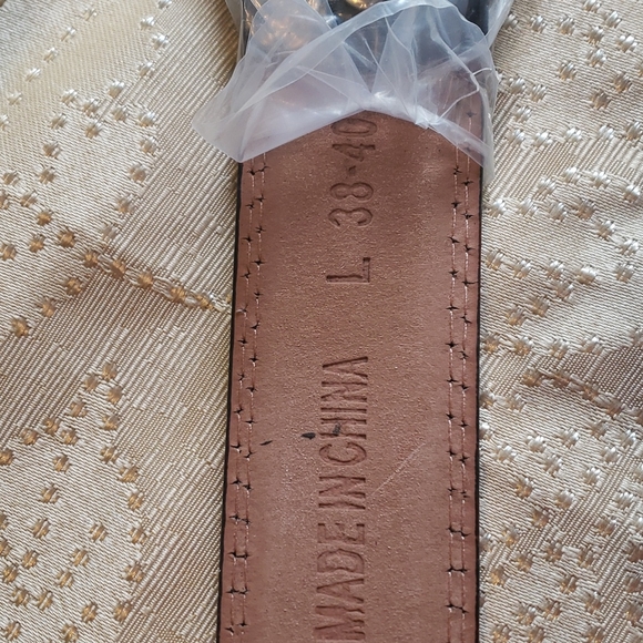 Two stylish vegan belts New never used! 38-40 large - Picture 4 of 8